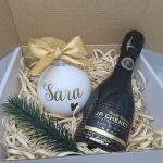 Darilni komplet: personalizirana bunkica bela in penina