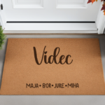 Personaliziran predpražnik kokosova vlakna: priimek in imena